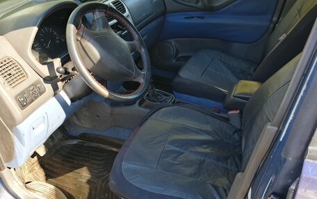 Mitsubishi Space Star I рестайлинг, 1999 год, 210 000 рублей, 8 фотография