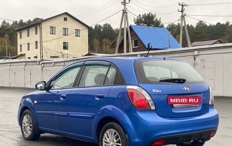 KIA Rio II, 2011 год, 770 000 рублей, 3 фотография