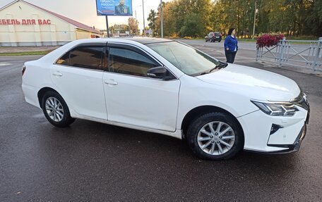 Toyota Camry, 2017 год, 1 000 000 рублей, 2 фотография