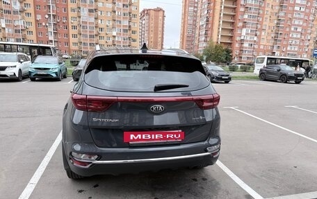 KIA Sportage IV рестайлинг, 2020 год, 2 270 000 рублей, 16 фотография