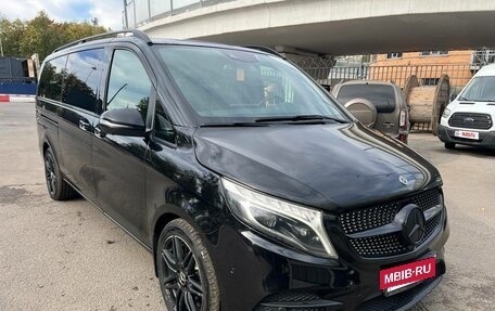 Mercedes-Benz V-Класс, 2021 год, 6 500 000 рублей, 3 фотография
