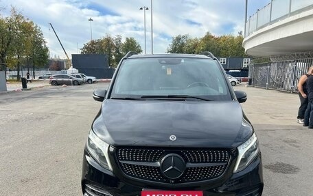 Mercedes-Benz V-Класс, 2021 год, 6 500 000 рублей, 2 фотография