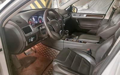 Volkswagen Touareg III, 2015 год, 2 110 000 рублей, 1 фотография