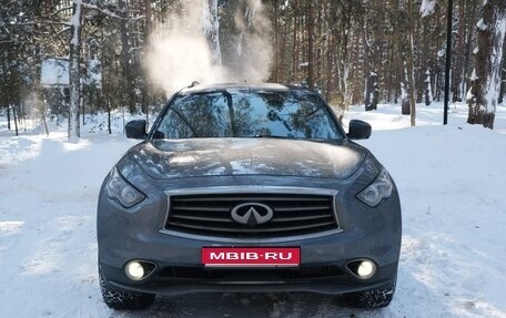 Infiniti QX70, 2016 год, 3 700 000 рублей, 1 фотография