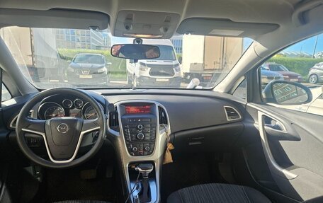 Opel Astra J, 2011 год, 600 000 рублей, 11 фотография