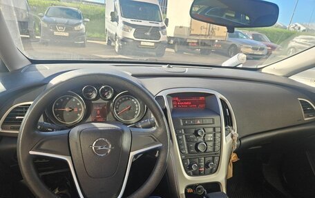 Opel Astra J, 2011 год, 600 000 рублей, 12 фотография