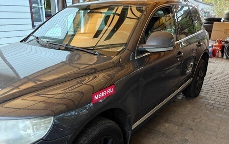 Volkswagen Touareg III, 2008 год, 740 000 рублей, 4 фотография