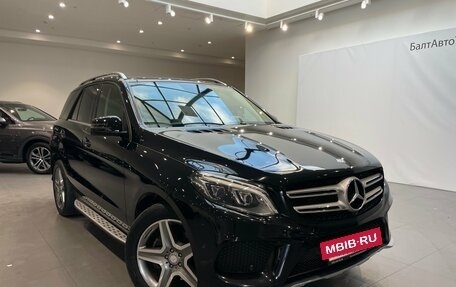 Mercedes-Benz GLE, 2016 год, 4 370 000 рублей, 3 фотография