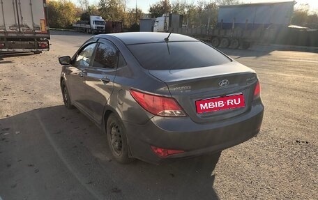 Hyundai Solaris II рестайлинг, 2015 год, 411 000 рублей, 6 фотография