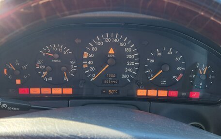 Mercedes-Benz S-Класс, 1996 год, 1 100 000 рублей, 23 фотография