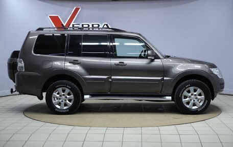 Mitsubishi Pajero IV, 2015 год, 2 250 000 рублей, 4 фотография