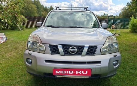 Nissan X-Trail, 2008 год, 800 000 рублей, 13 фотография