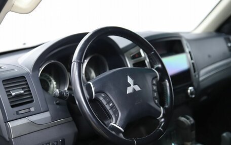 Mitsubishi Pajero IV, 2015 год, 2 250 000 рублей, 11 фотография