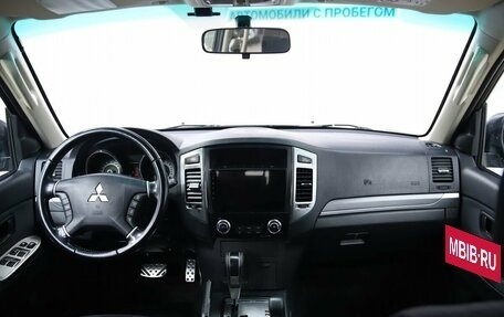 Mitsubishi Pajero IV, 2015 год, 2 250 000 рублей, 15 фотография