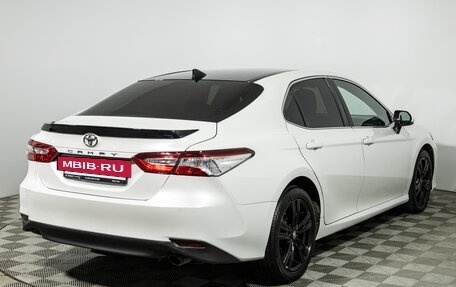Toyota Camry, 2020 год, 2 450 000 рублей, 5 фотография