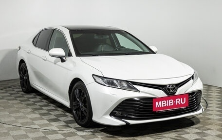 Toyota Camry, 2020 год, 2 450 000 рублей, 3 фотография