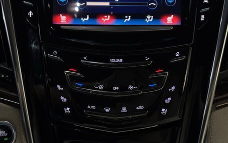 Cadillac Escalade IV, 2016 год, 3 700 000 рублей, 14 фотография