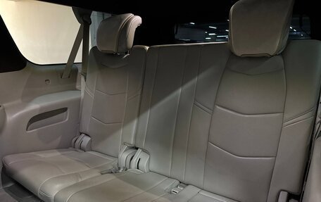 Cadillac Escalade IV, 2016 год, 3 700 000 рублей, 33 фотография