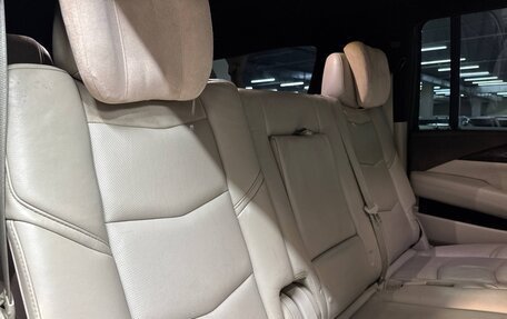 Cadillac Escalade IV, 2016 год, 3 700 000 рублей, 39 фотография