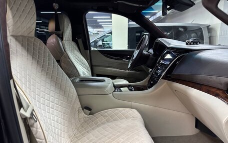 Cadillac Escalade IV, 2016 год, 3 700 000 рублей, 35 фотография