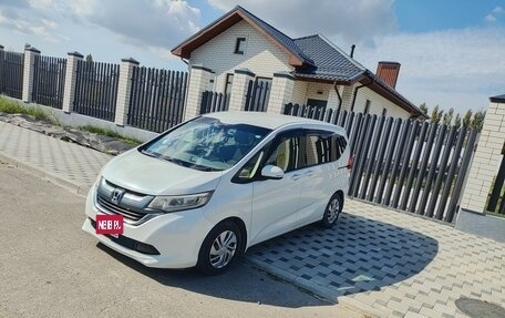 Honda Freed II, 2017 год, 1 380 000 рублей, 1 фотография