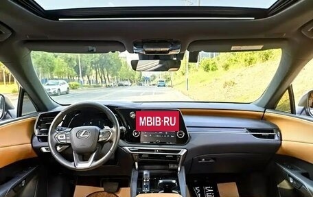 Lexus RX IV рестайлинг, 2025 год, 6 710 238 рублей, 8 фотография