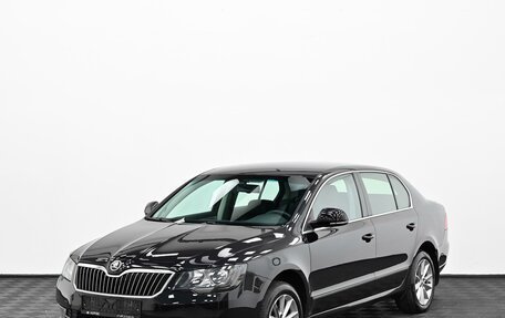 Skoda Superb III рестайлинг, 2014 год, 1 049 000 рублей, 3 фотография