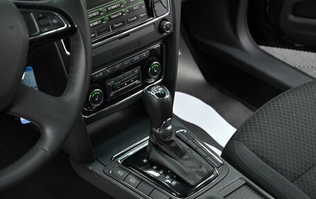 Skoda Superb III рестайлинг, 2014 год, 1 049 000 рублей, 10 фотография