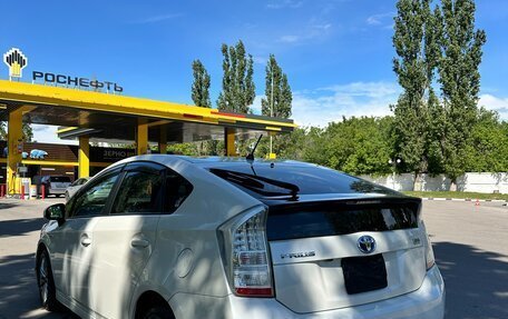 Toyota Prius, 2010 год, 730 000 рублей, 1 фотография