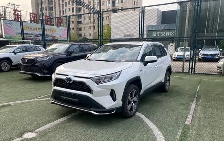 Toyota RAV4, 2024 год, 6 610 402 рублей, 1 фотография