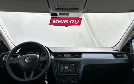 Skoda Rapid I, 2017 год, 1 250 000 рублей, 13 фотография