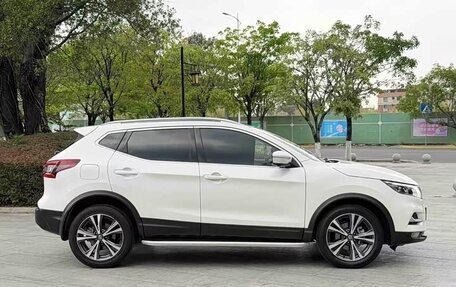 Nissan Qashqai, 2022 год, 1 450 000 рублей, 6 фотография