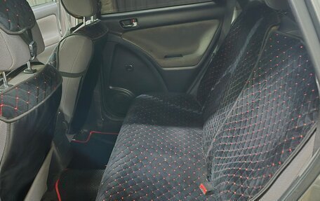 Toyota Matrix, 2007 год, 700 000 рублей, 10 фотография