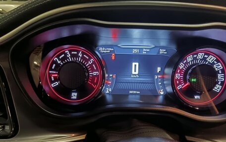Dodge Challenger III рестайлинг 2, 2021 год, 3 500 000 рублей, 12 фотография