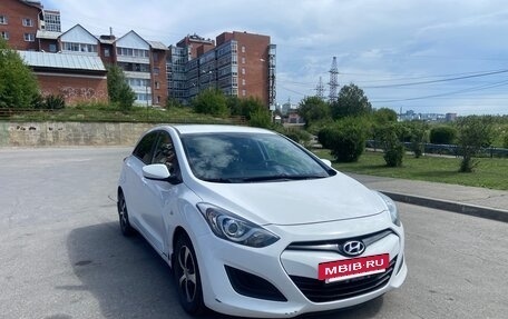 Hyundai i30 II рестайлинг, 2014 год, 990 000 рублей, 2 фотография