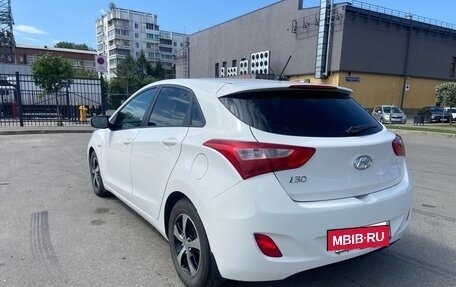 Hyundai i30 II рестайлинг, 2014 год, 990 000 рублей, 5 фотография