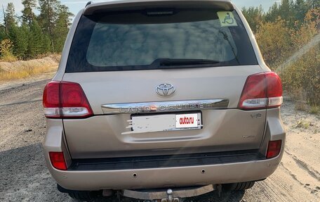 Toyota Land Cruiser 200, 2007 год, 2 250 000 рублей, 11 фотография