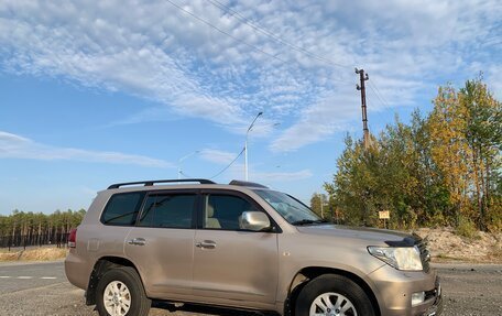 Toyota Land Cruiser 200, 2007 год, 2 250 000 рублей, 10 фотография