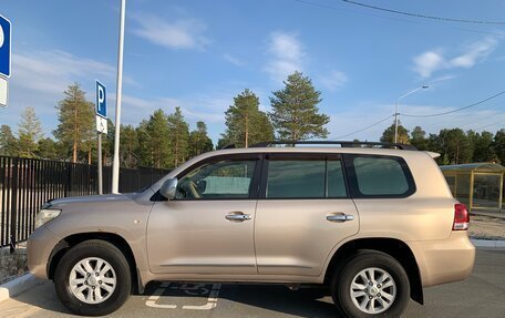 Toyota Land Cruiser 200, 2007 год, 2 250 000 рублей, 13 фотография