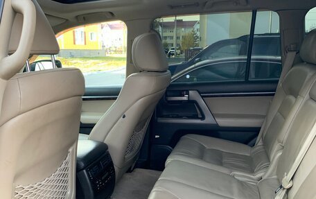 Toyota Land Cruiser 200, 2007 год, 2 250 000 рублей, 23 фотография