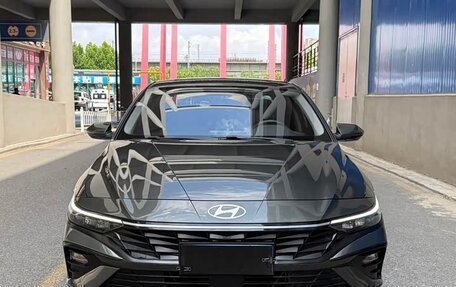Hyundai Elantra, 2023 год, 1 350 000 рублей, 2 фотография