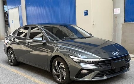 Hyundai Elantra, 2023 год, 1 350 000 рублей, 3 фотография