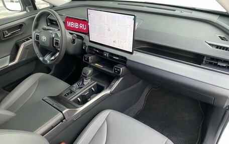 Toyota RAV4, 2026 год, 4 250 000 рублей, 11 фотография