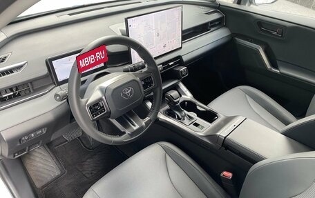 Toyota RAV4, 2026 год, 4 250 000 рублей, 9 фотография