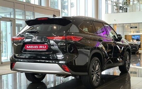 Toyota Highlander, 2026 год, 5 600 000 рублей, 6 фотография