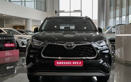 Toyota Highlander, 2026 год, 5 600 000 рублей, 2 фотография
