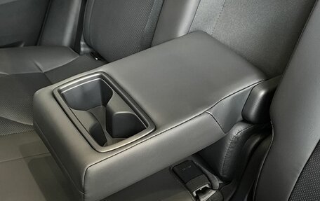 Toyota Highlander, 2026 год, 5 600 000 рублей, 10 фотография