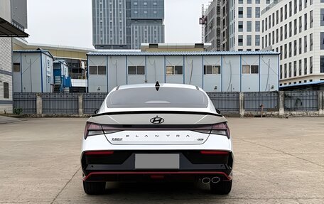Hyundai Elantra, 2023 год, 2 080 000 рублей, 4 фотография