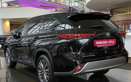 Toyota Highlander, 2026 год, 5 600 000 рублей, 4 фотография