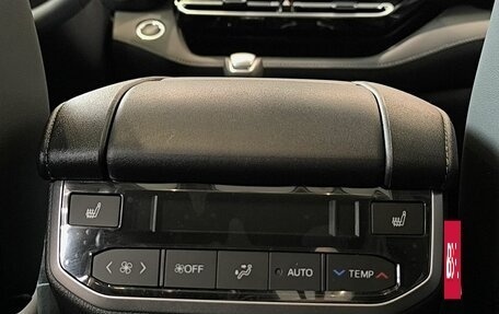 Toyota Highlander, 2026 год, 5 600 000 рублей, 17 фотография